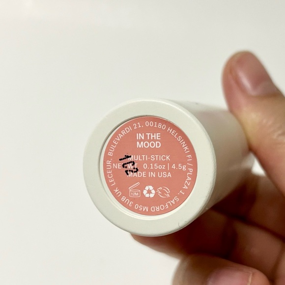 ILIA
Multi-Stick Cream Blush + Highlighter + Lip Tint Color: In the Mood - Picture 5 of 9